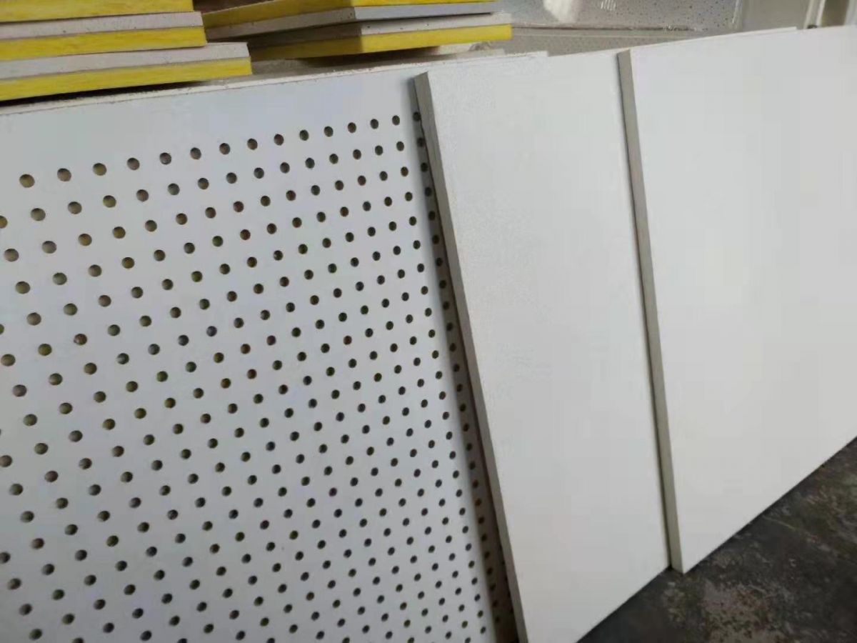 复合板机主机面板无电是什么原因