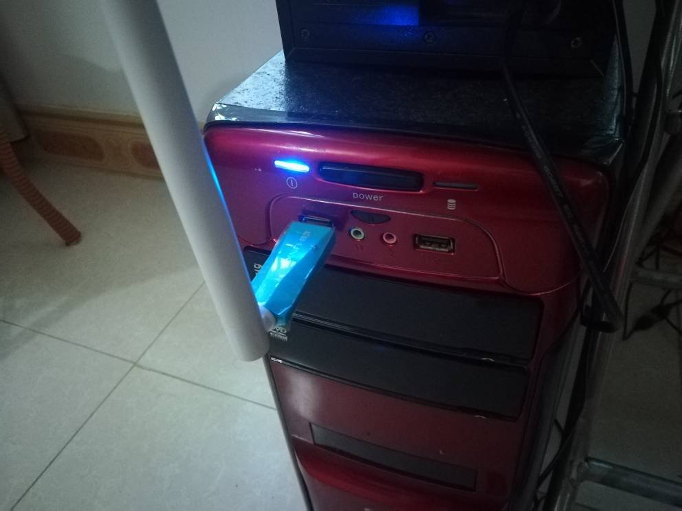 网吧主机进水