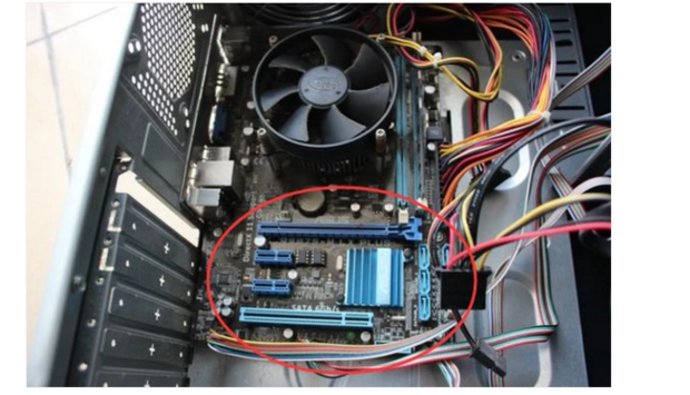 怎么在主机里装硬盘