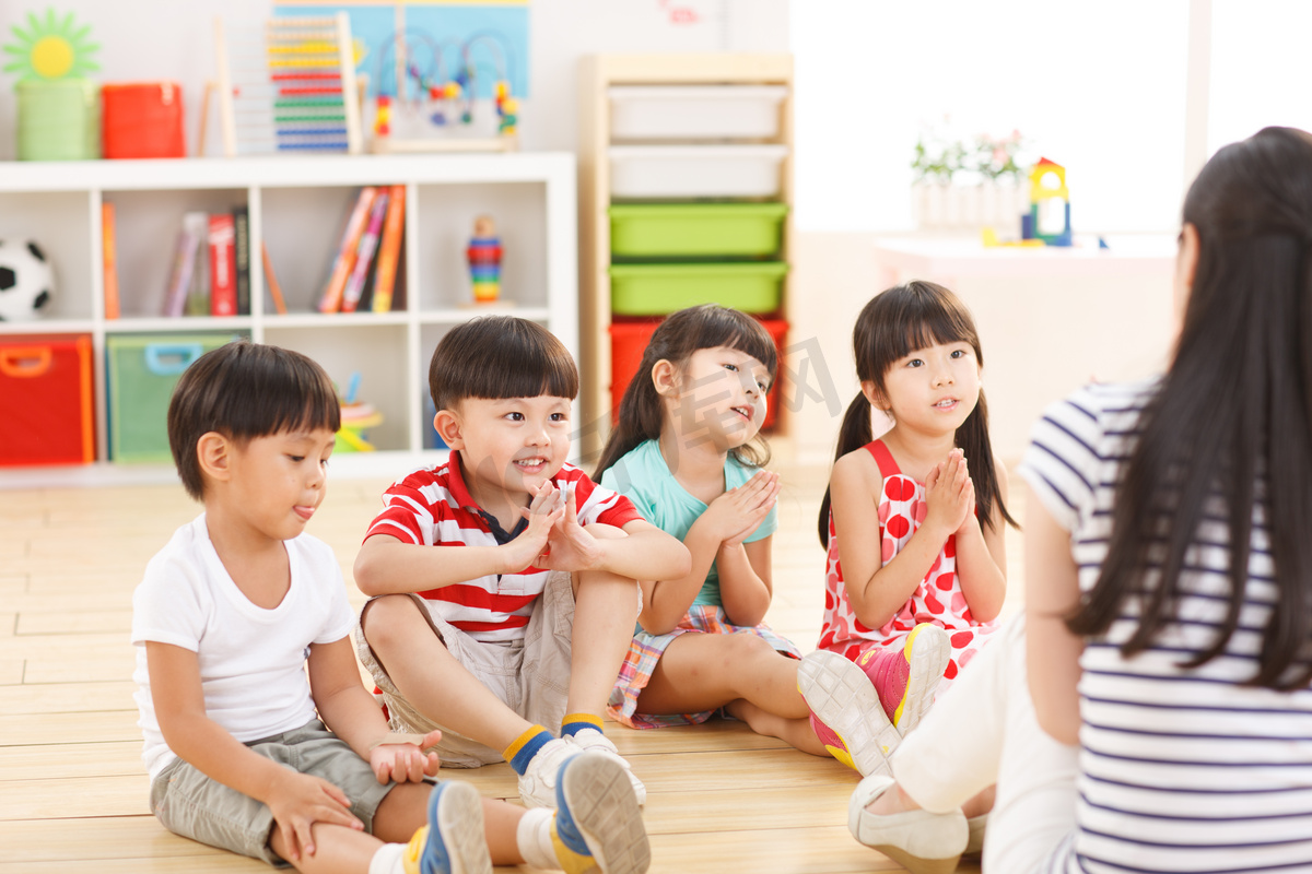 幼儿认识电脑主机