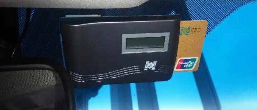 电脑主机一直在滴滴响怎么办