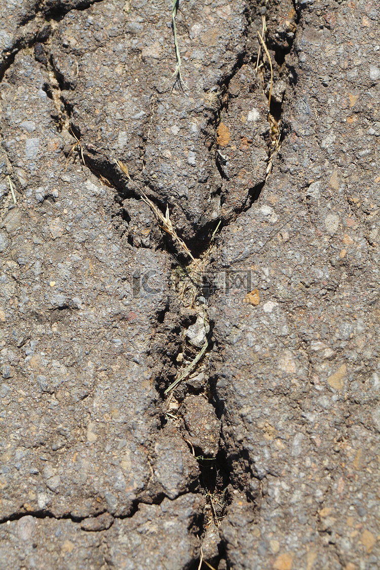 损坏硬盘如何在主机恢复数据