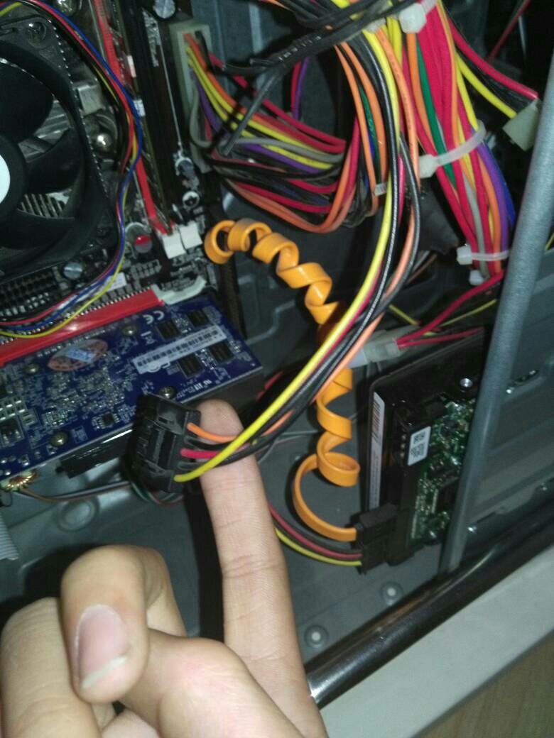 为什么鼠标插主机没反应了