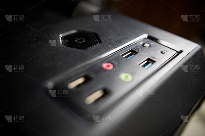 主机面板开关键怎么启动