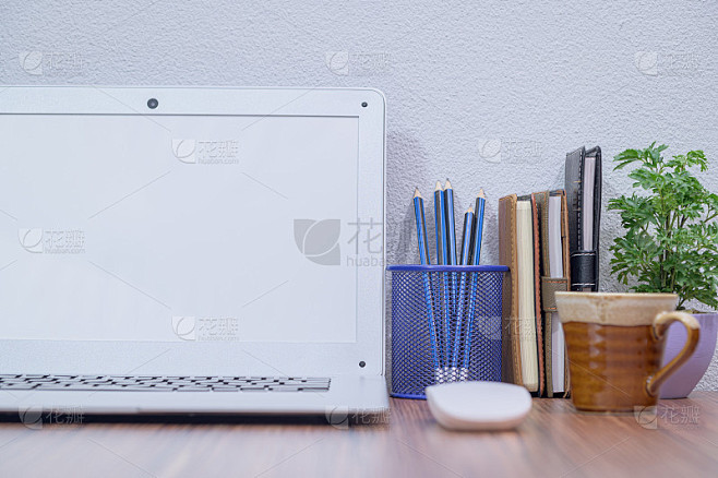 主机为什么要放桌子上