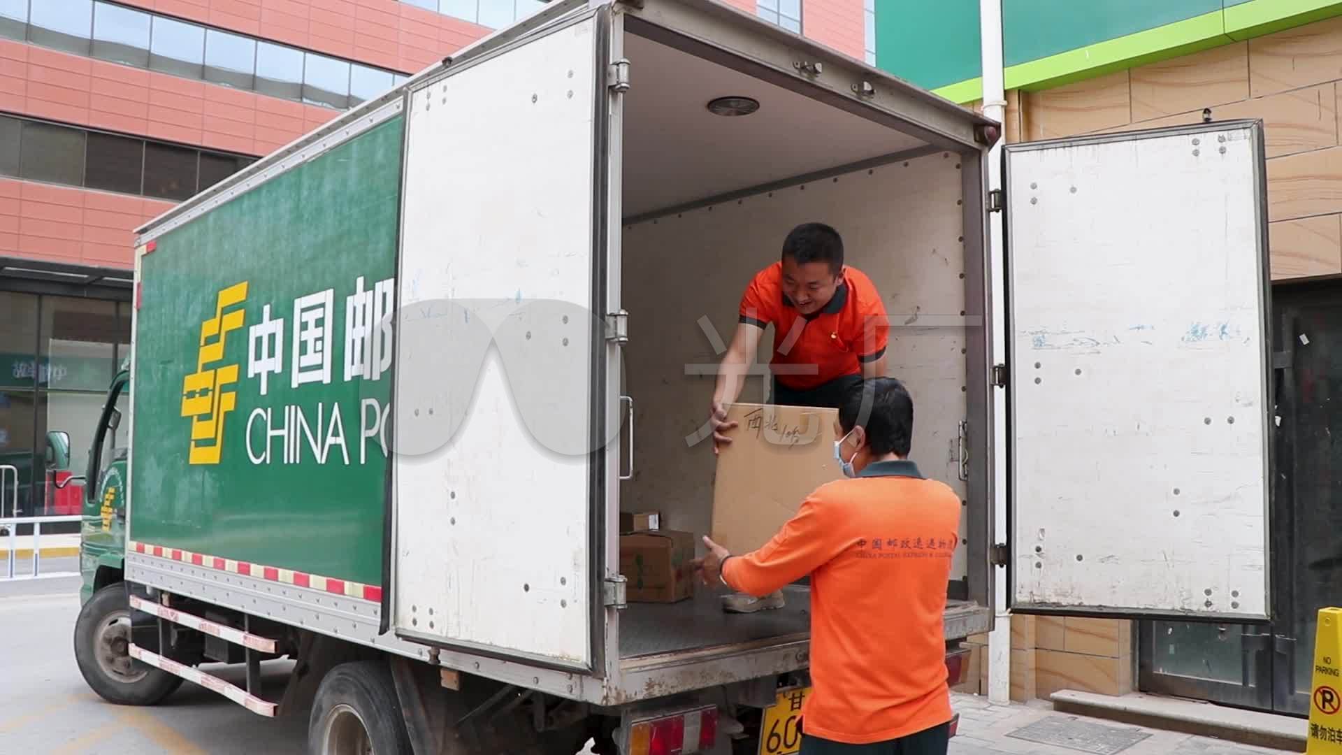 快递主机显卡没拔