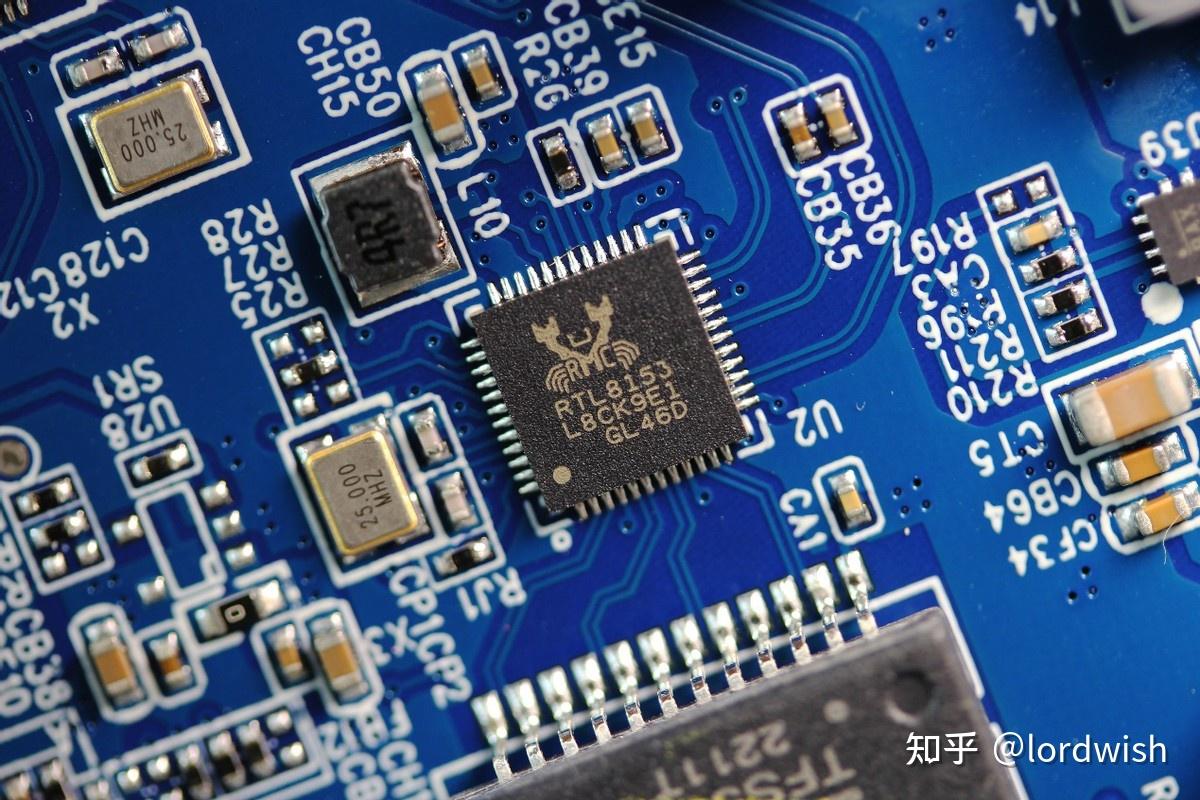 带雷电接口的主机