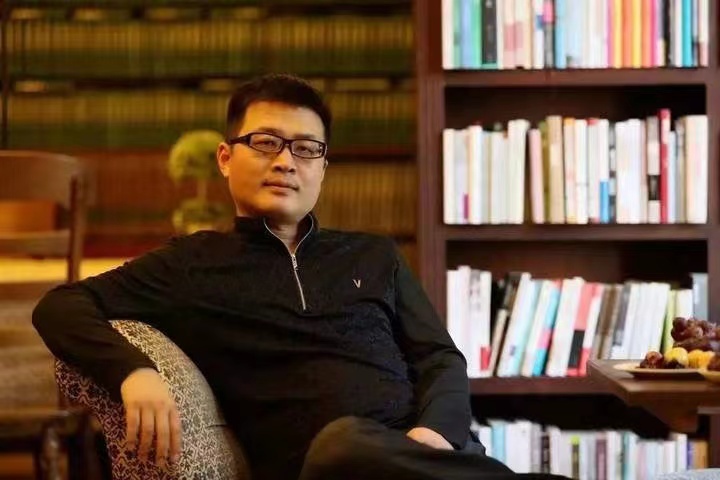 一本小说主机叫胡飞
