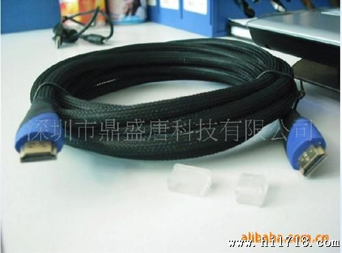 主机连接电视连接线