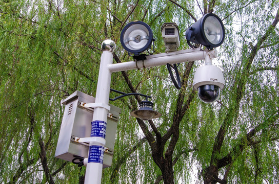 监控主机硬盘怎么清零