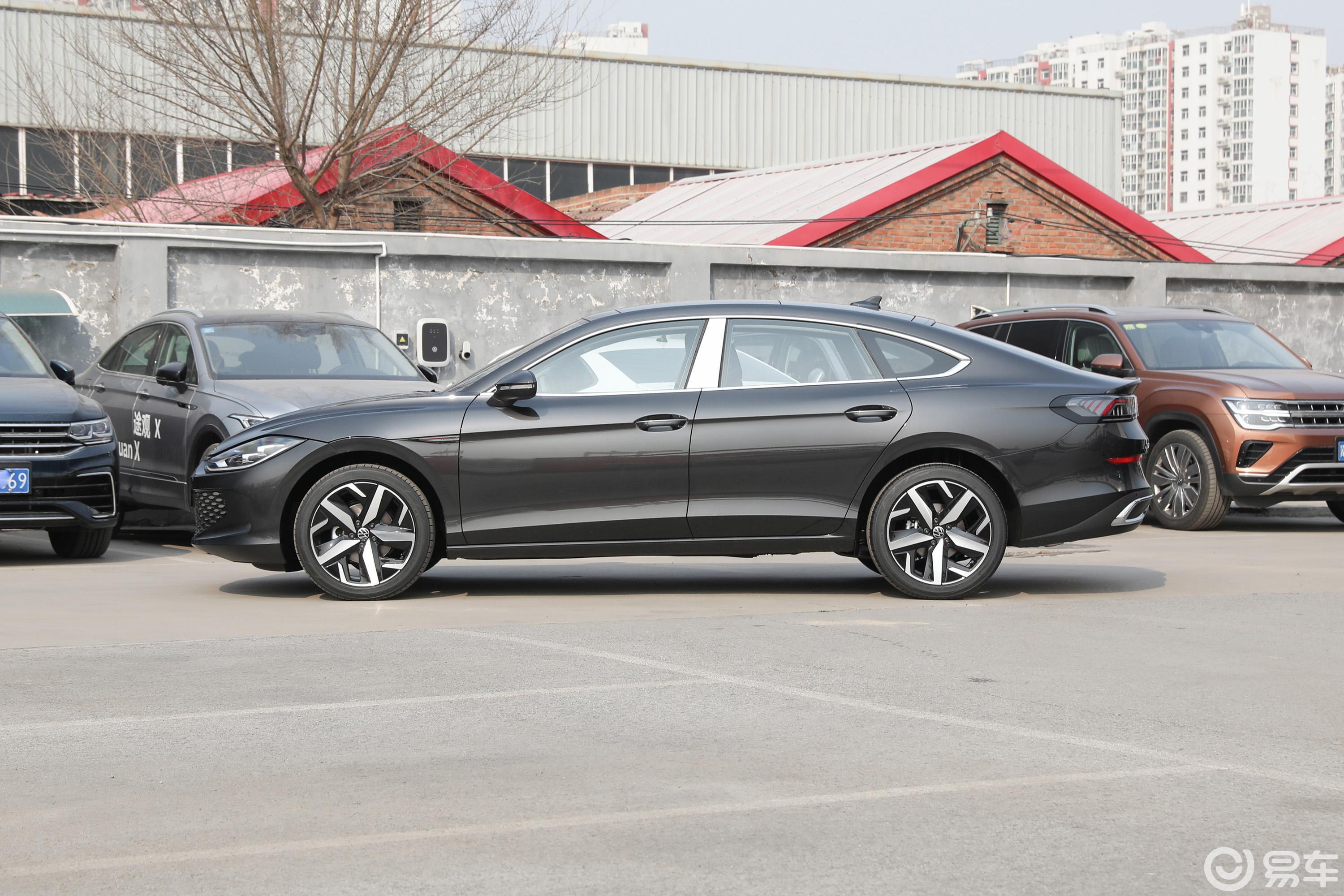 凌渡的主机好还是改装的好