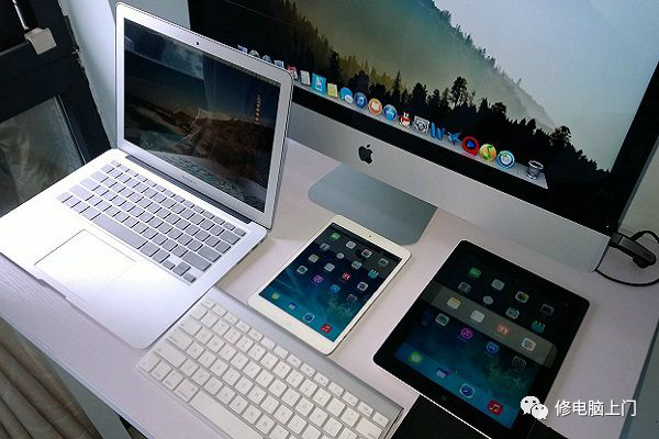 电脑主机和显示屏不亮怎么回事啊