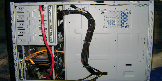 主机机箱硬盘有怪声