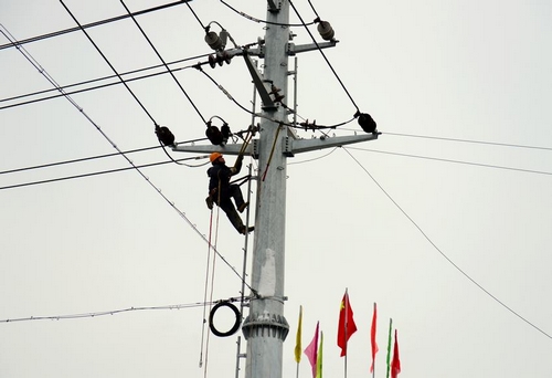 怎么给电脑主机挂接地线