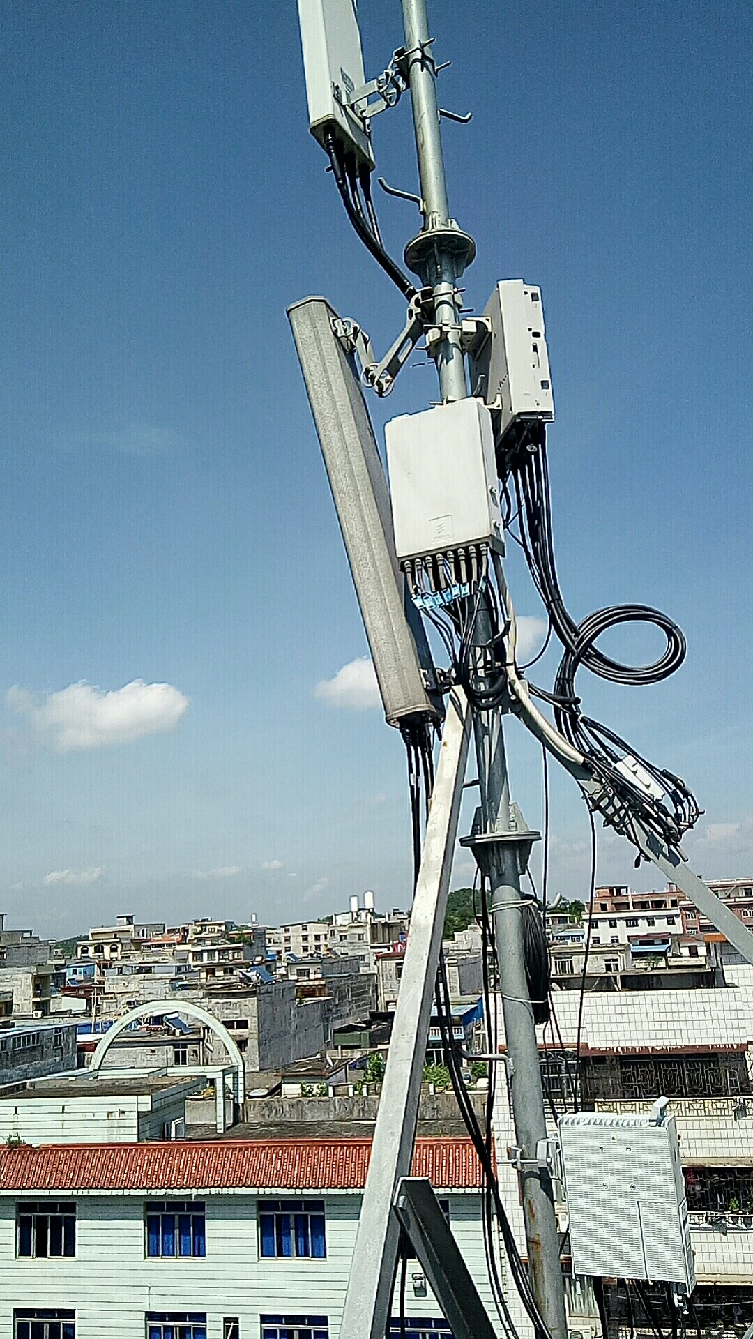 中国移动信号基站主机