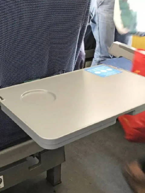 乘坐高铁可以带电脑主机