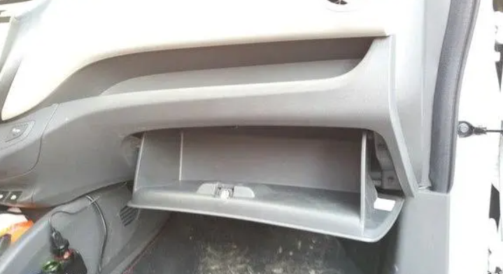 纳智捷主机怎么拆