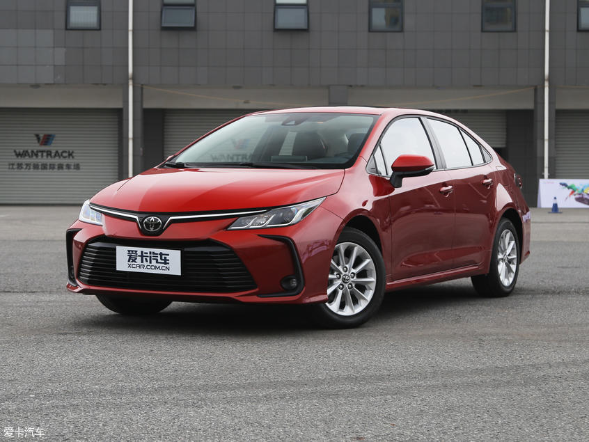 卡罗拉的防盗器主机在哪