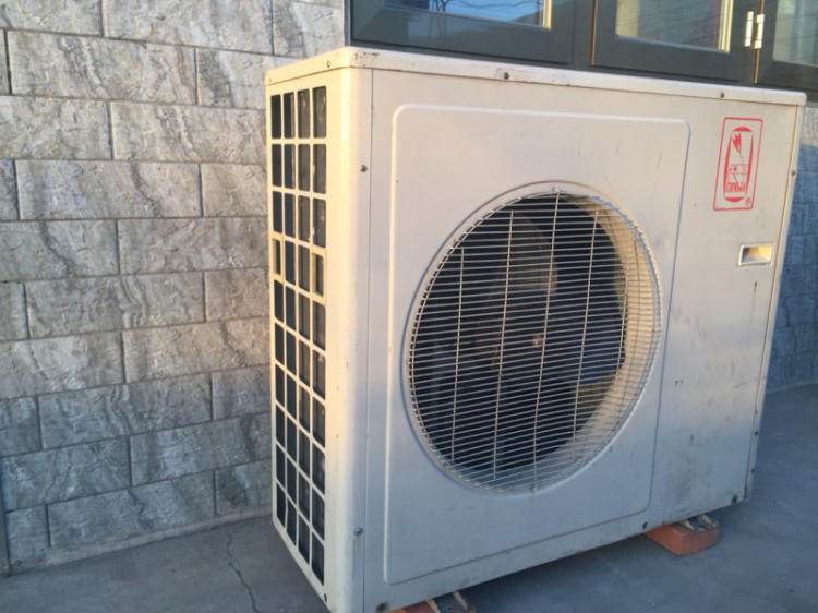 空调外机不转主机运营怎么回事