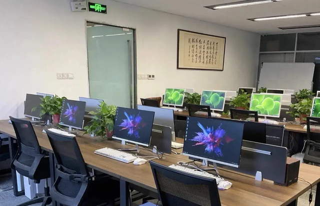 员工拿走公司电脑主机
