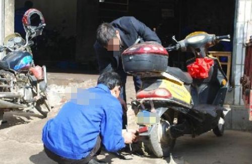 主机偶尔咯噔咯噔