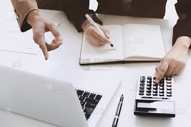 经侦调企业帐电脑主机