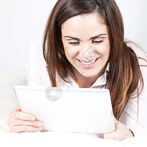 上网怎么老是显示正在解析主机