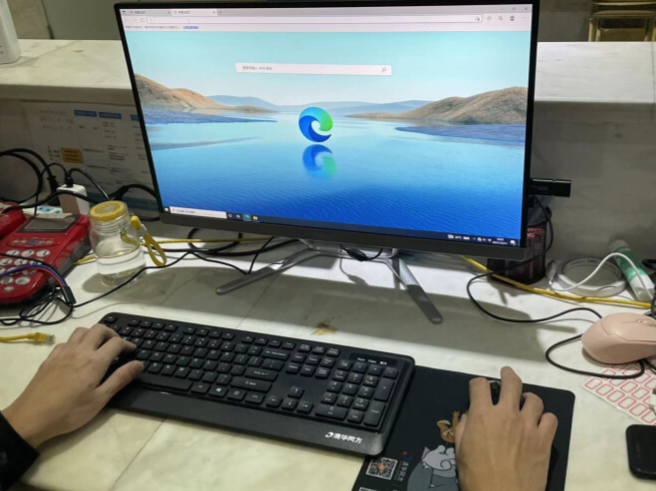 台式主机做小就能竞争了吗