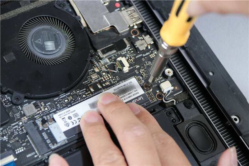 主机固态硬盘想在加一个固态