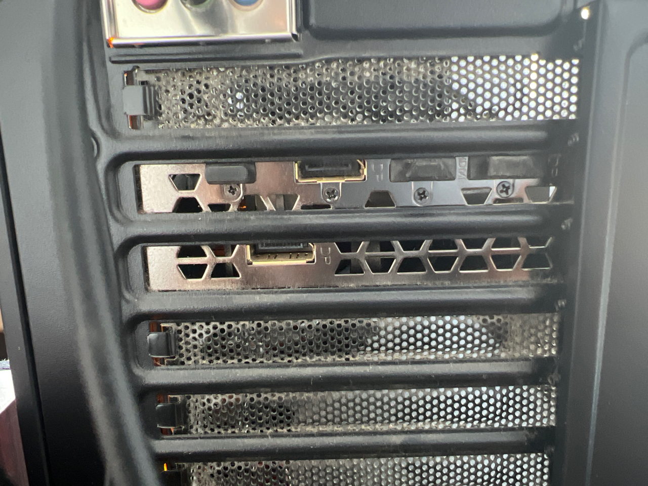 主机显卡线不小心拔了