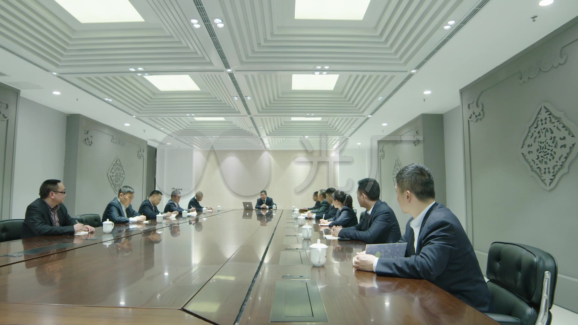 会议中控主机接线图