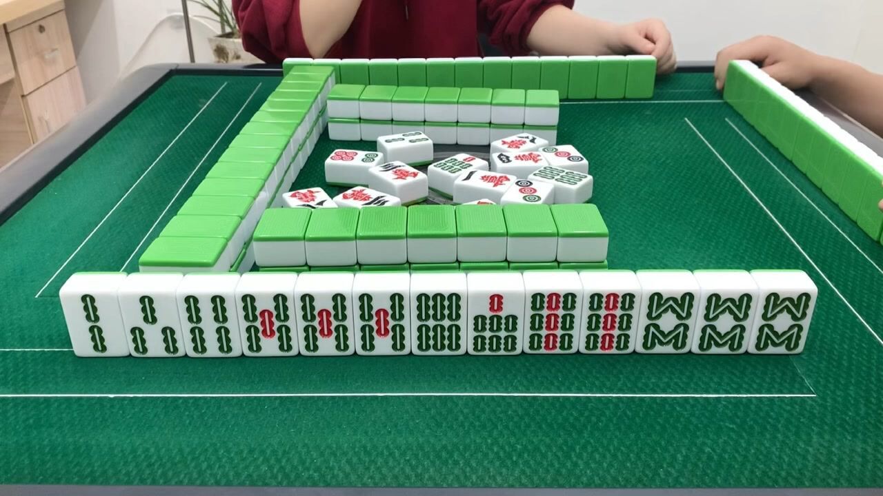 麻将机升降主机在哪