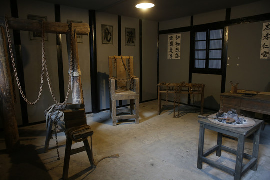 审讯主机是什么意思