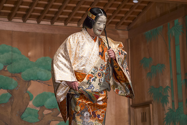 能连电脑主机的电视盒子