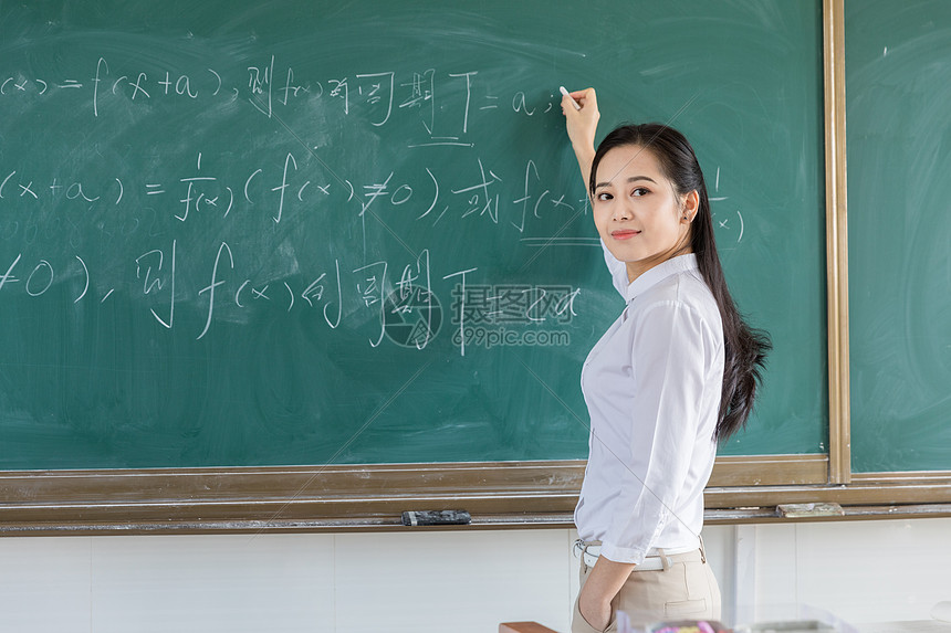 教师主机电脑如何控制学生电脑
