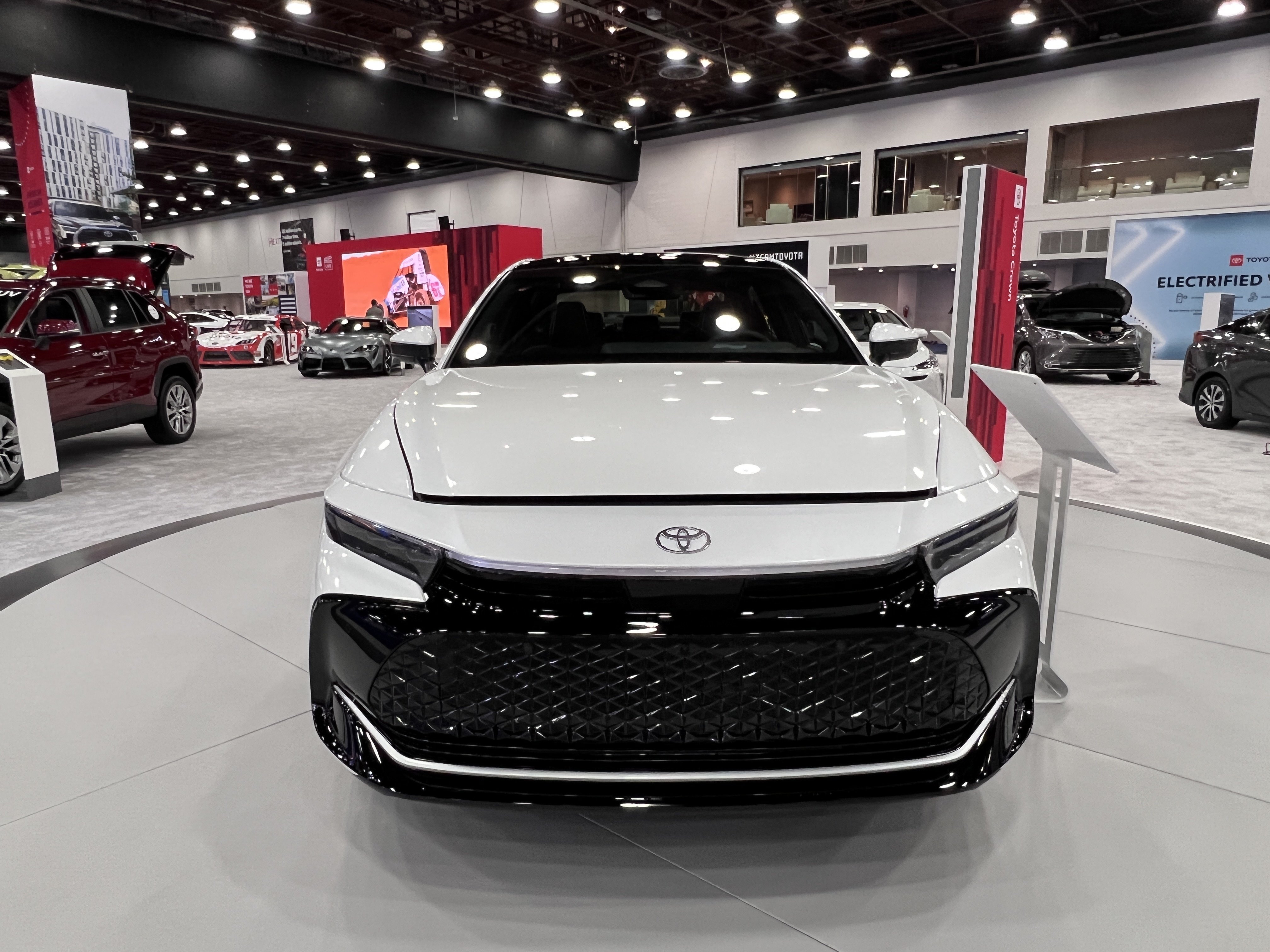 丰田逸致主机倒模